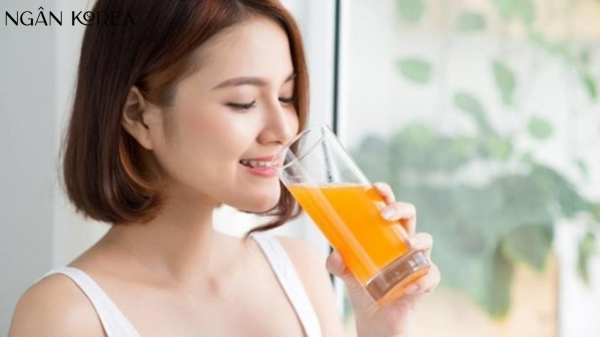 đang cho con bú uống vitamin c được không