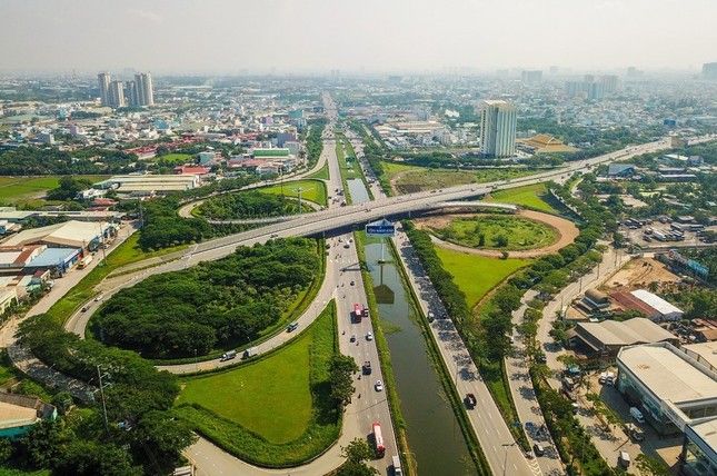 Bình Chánh - Vị trí đắc địa cho quảng cáo billboard