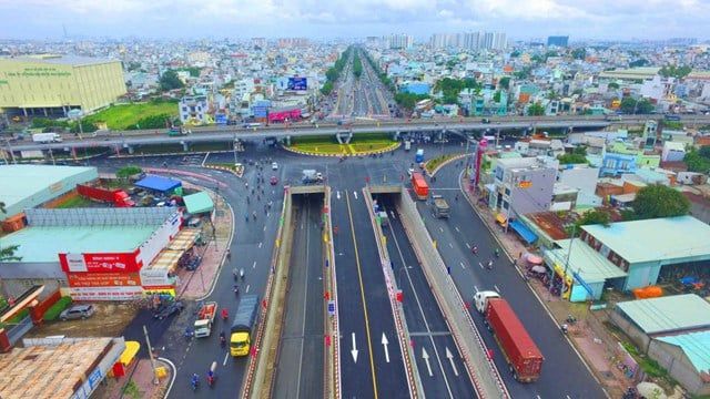 Quận 12 - Điểm Đặt Billboard Đầy Tiềm Năng Cho Doanh Nghiệp