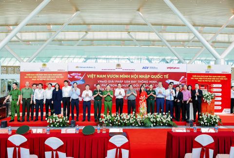 VINAMA áp dụng Giải pháp OOH chuẩn quốc tế đến Nhà ga T3 Tân Sơn Nhất