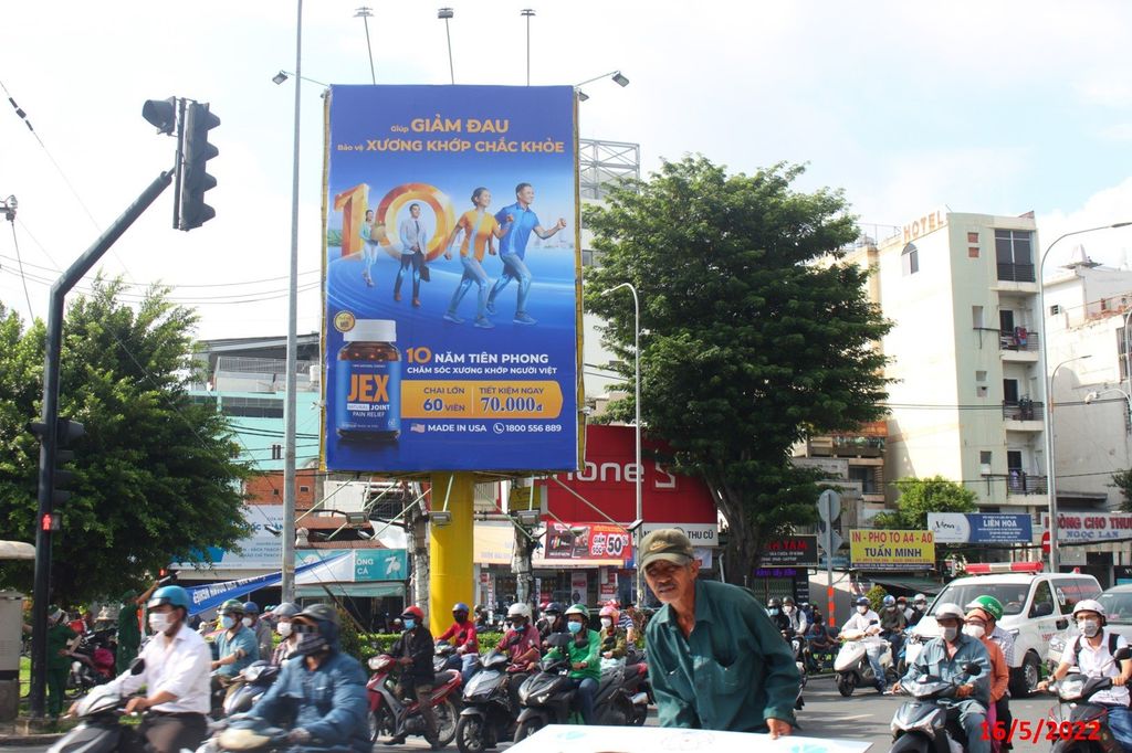 Chiến lược phủ sóng thông minh với billboard ngoài trời