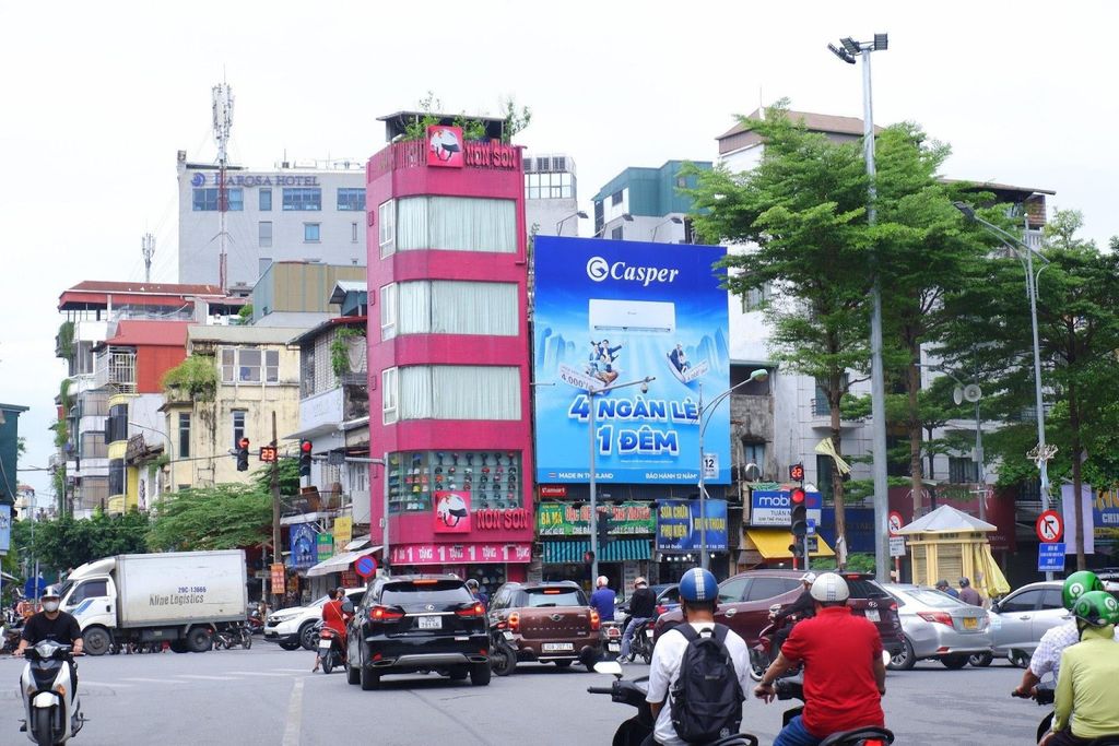 Phủ sóng tại thủ đô với quảng cáo ngoài trời Hà Nội