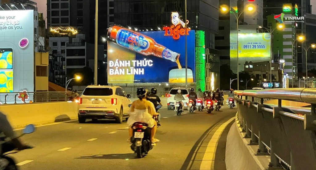 Thuê billboard Quận 1: Giải pháp quảng cáo hiệu quả tại TP.HCM
