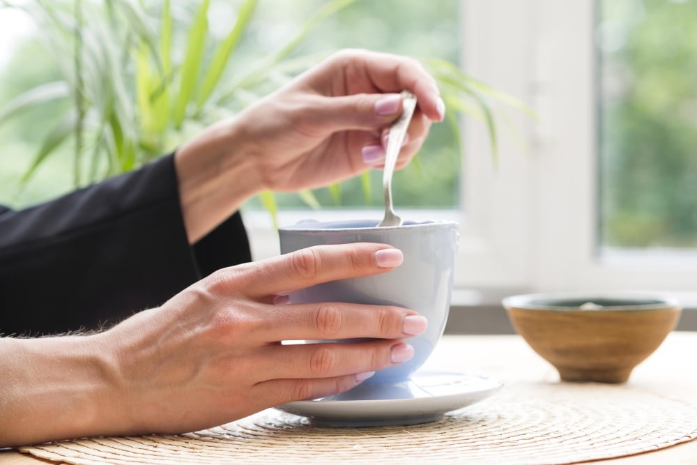 Lợi ích của việc uống trà vào buổi sáng – Khởi đầu nhẹ nhàng cho ngày mới