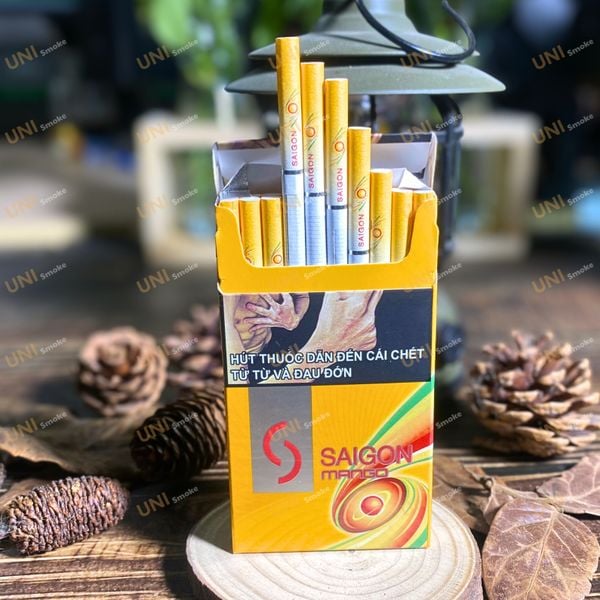 Bên Trong Gói Saigon Capsule Mango Bấm Xoài The