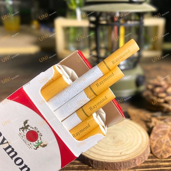 Điếu Raymond American Blend Mộc (Hộp Giấy)