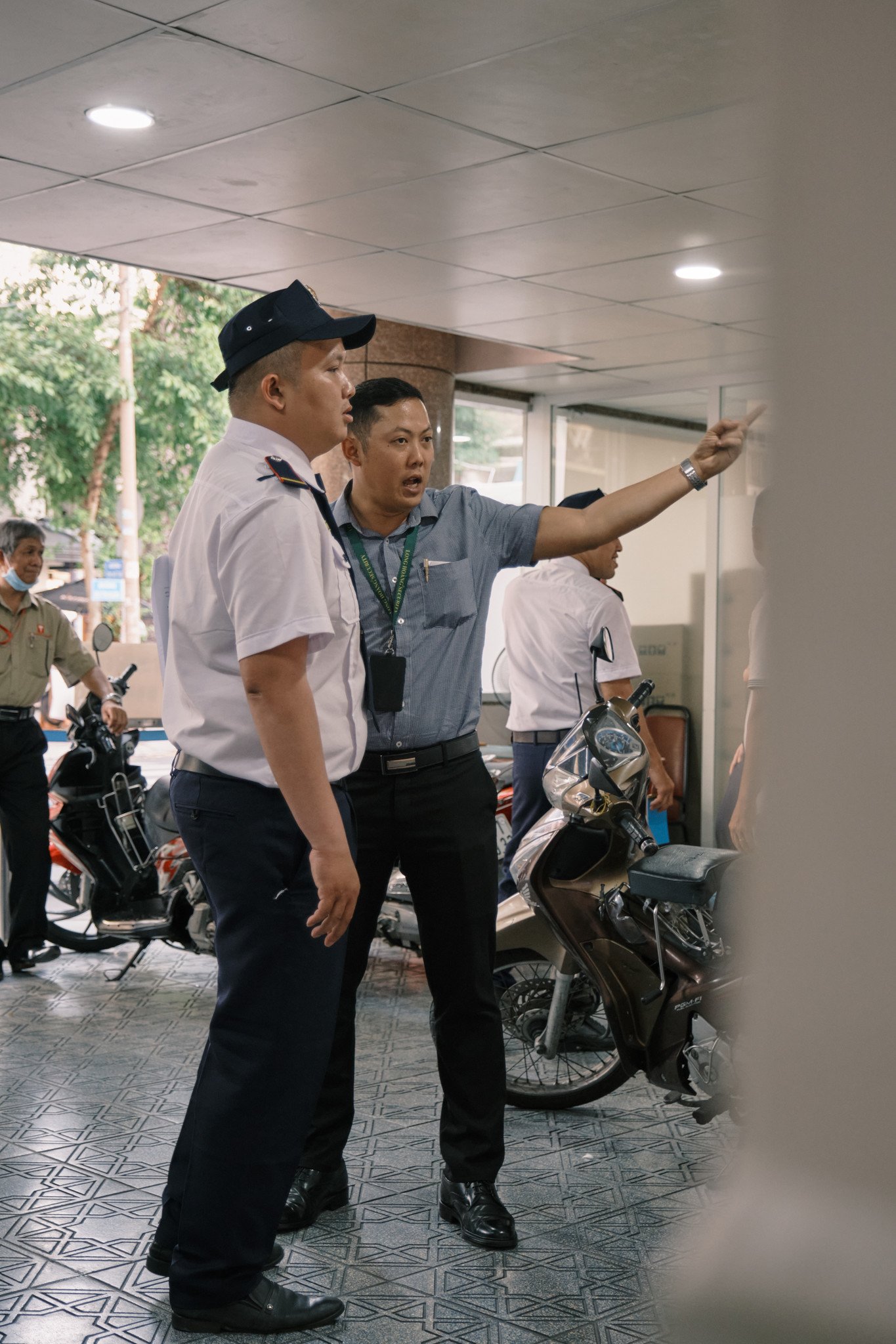 Dịch Vụ Bảo Vệ Trường Học – Lựa Chọn Đáng Tin Cậy Từ Long Hoàng Security