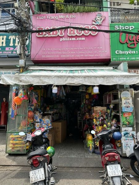 Siêu Thị Mẹ và Bé Baby Hugo: Địa Chỉ Mua Sắm Hàng Đầu Với Giá Cả Phải Chăng và Nhiều Ưu Đãi Hấp Dẫn