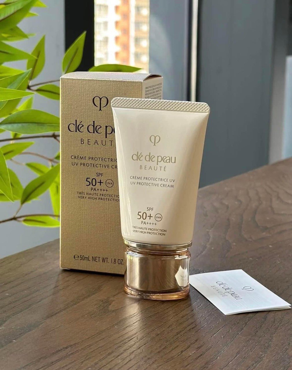 Kem chống nắng Clé De Peau Beauté UV Protective Cream 50ml  Min Duty