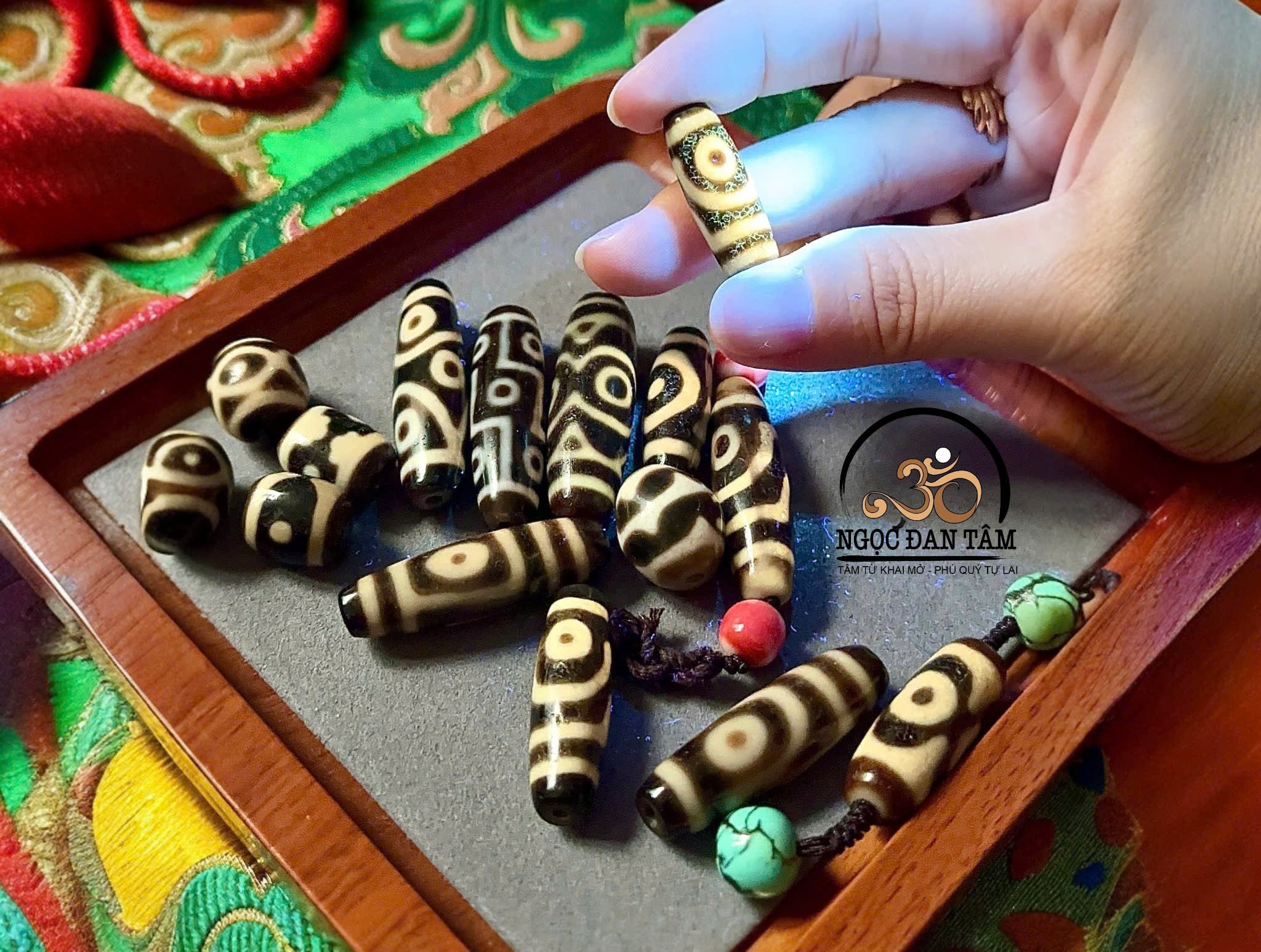 Tìm Hiểu Ý Nghĩa Của Họa Tiết Trên Viên Dzi