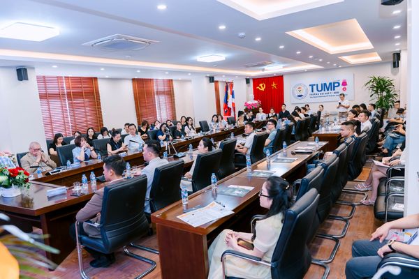Hội thảo ngày 21/08 tại Bệnh viện Đại học Y Dược Thái Nguyên