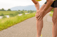 Điều trị xương khớp cột sống - 5 dấu hiệu chớ coi thường