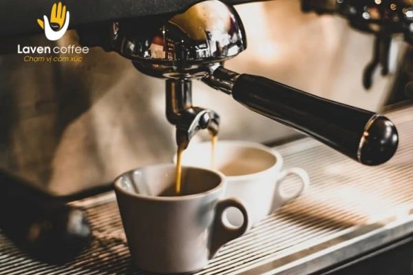 Nguyên nhân và cách xử lý khi máy pha bị nghẹt nước