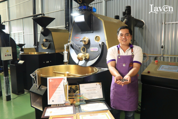 laven-coffee-don-vi-dat-cqi-q-sca-rang-ca-phe-chuan-quoc-te