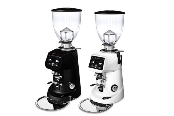 Fiorenzato F64E Version 2 trắng và đen tại Biên Hòa