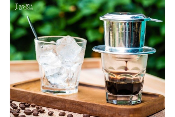 cach-pha-ca-phe-den-da-tu-espresso-gu-dam-da-chuan-vi-viet
