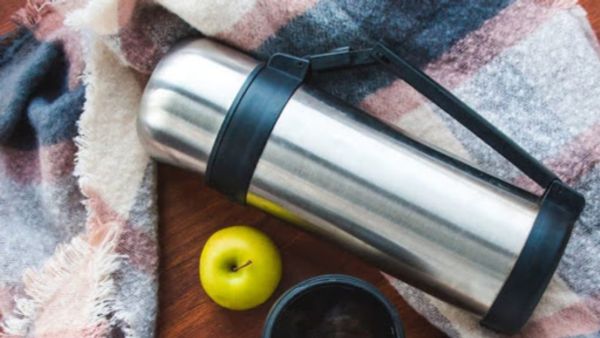 Hướng dẫn bảo quản và vệ sinh bình giữ nhiệt in hình đúng cách