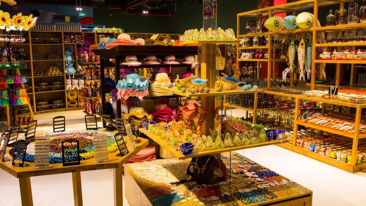 Best Places to Buy Souvenirs in Hanoi: 10 reputable addresses