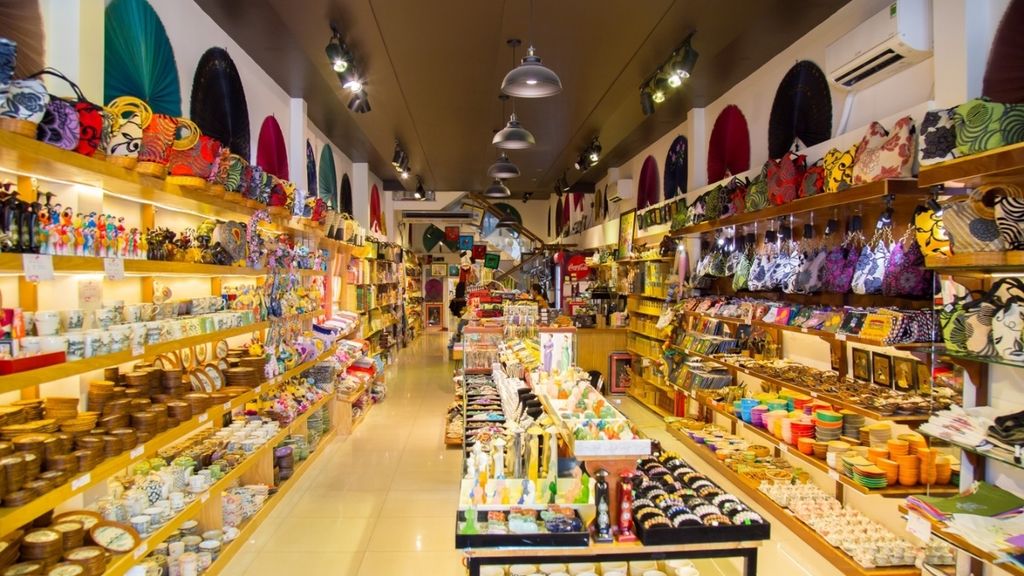 Gợi ý 6 shop quà lưu niệm ở Huế độc đáo online và offline