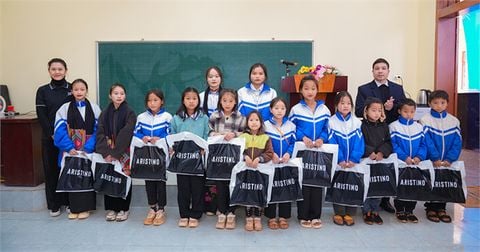 ARISTINO WEAR.CARE.SHARE - TẾT ẤM TRAO EM TẠI SƠN LA