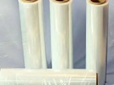 Màng bọc hàng: Giải pháp bảo vệ sản phẩm hiệu quả và tiết kiệm chi phí