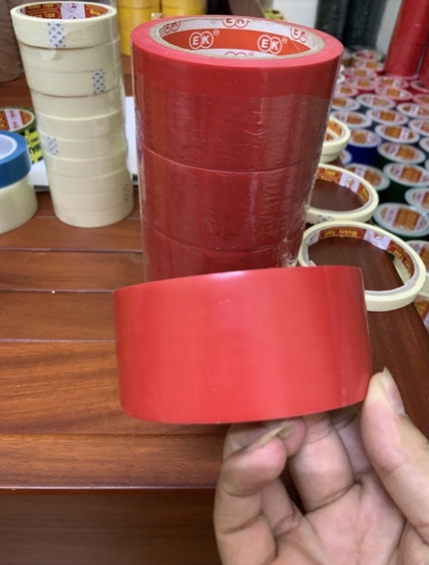 Tô điểm không gian bằng băng keo màu sắc