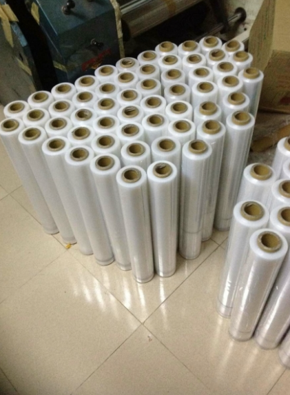 Đặc tính co giãn của màng co quấn hàng