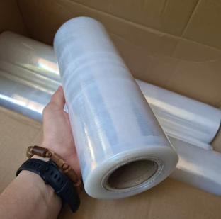 Cấu tạo và đặc tính nổi bật của màng pe bọc hàng
