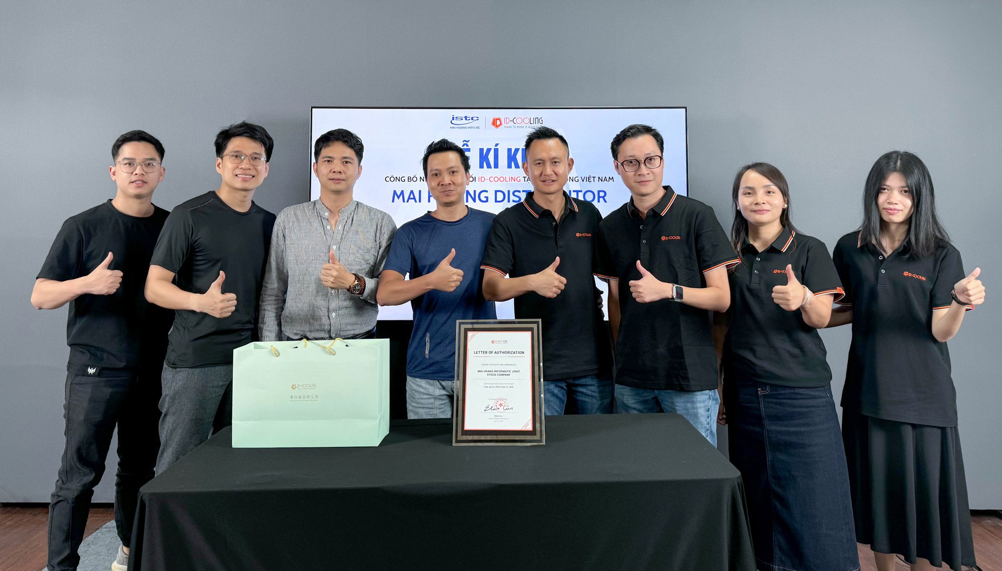 LỄ KÝ KẾT CÔNG BỐ MAI HOÀNG TRỞ THÀNH NHÀ PHÂN PHỐI CHÍNH THỨC ID-COOLING TẠI VIỆT NAM