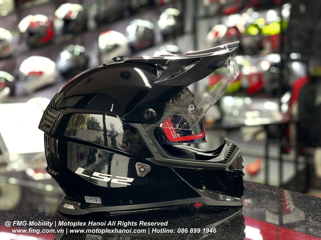 Mũ Bảo Hiểm Dual Sport LS2 Mx436 Pioneer Evo tại FMG Mobility | Motoplex Hanoi