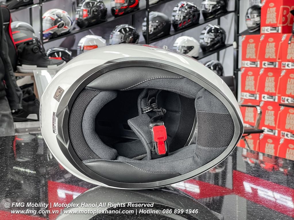 Hình Ảnh Thực Tế Mũ Bảo Hiểm Fullface HJC C10 Solid tại FMG Mobility | FMG Superstore | Motoplex Hanoi