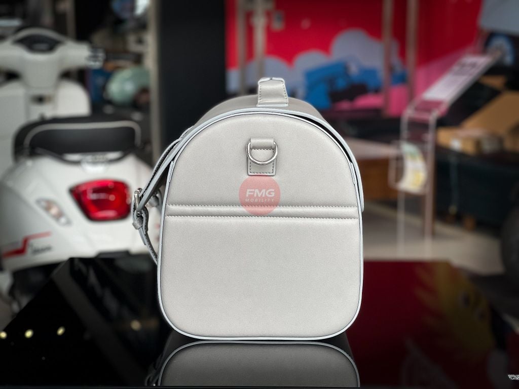 Túi Da Sau Vespa 946 Snake Cao Cấp 30 Lít - 1B012501 tại FMG Mobility | Motoplex Hanoi