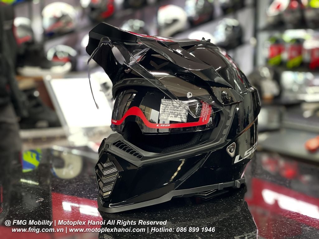 Mũ Bảo Hiểm Dual Sport LS2 Mx436 Pioneer Evo tại FMG Mobility | Motoplex Hanoi
