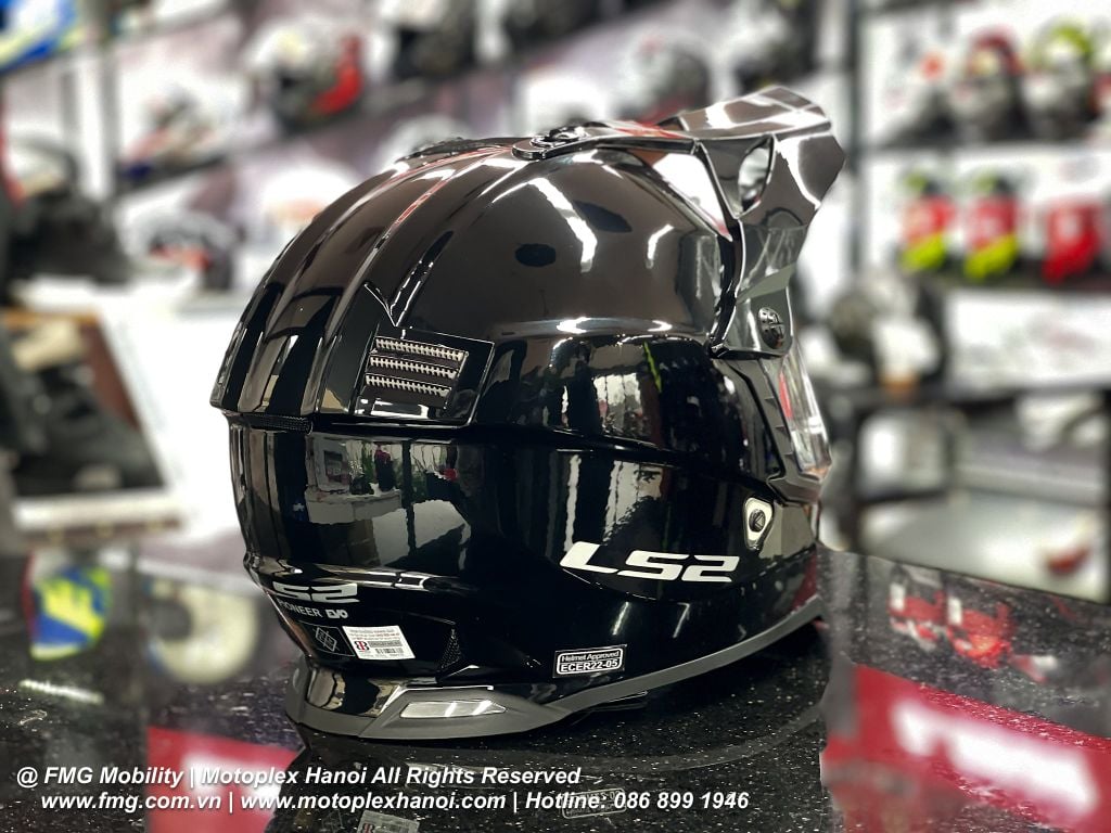 Mũ Bảo Hiểm Dual Sport LS2 Mx436 Pioneer Evo tại FMG Mobility | Motoplex Hanoi