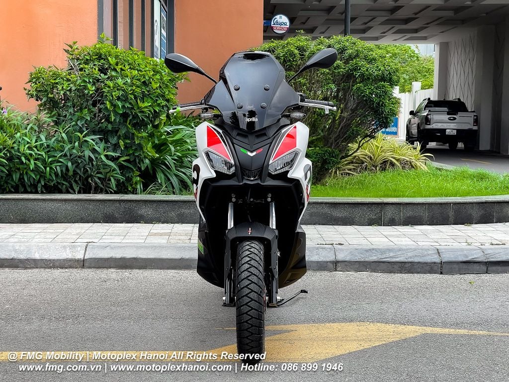 Hình Ảnh Thực Tế Aprilia SR GT 200 Sport 2025 tại FMG Mobility | Motoplex Hanoi