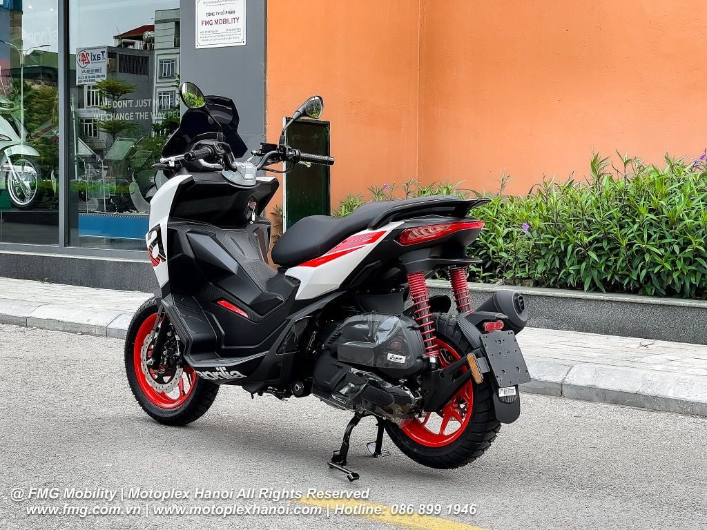 Hình Ảnh Thực Tế Aprilia SR GT 200 Sport 2025 tại FMG Mobility | Motoplex Hanoi