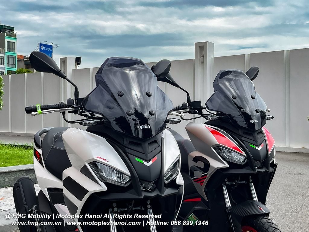Kính chắn gió đậm chất ADV trên Aprilia SR GT 200 2025
