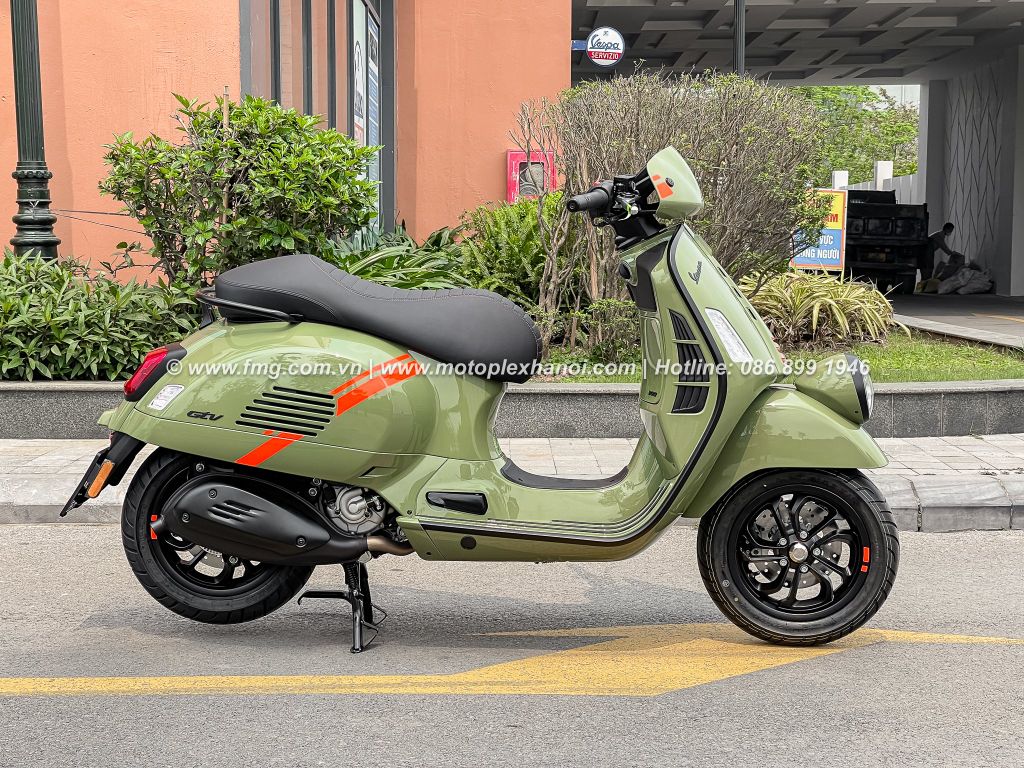Vespa GTV 300 2025 thiết kế mới, đậm chất Ý