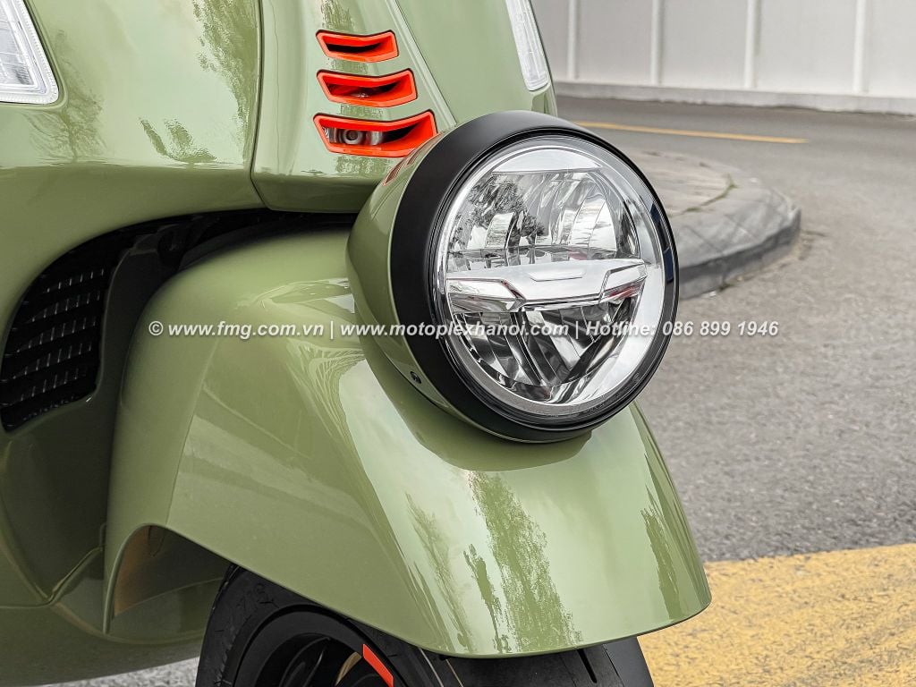 Hình Ảnh Vespa GTV 300 2025 tại FMG Mobility | Motoplex Hanoi