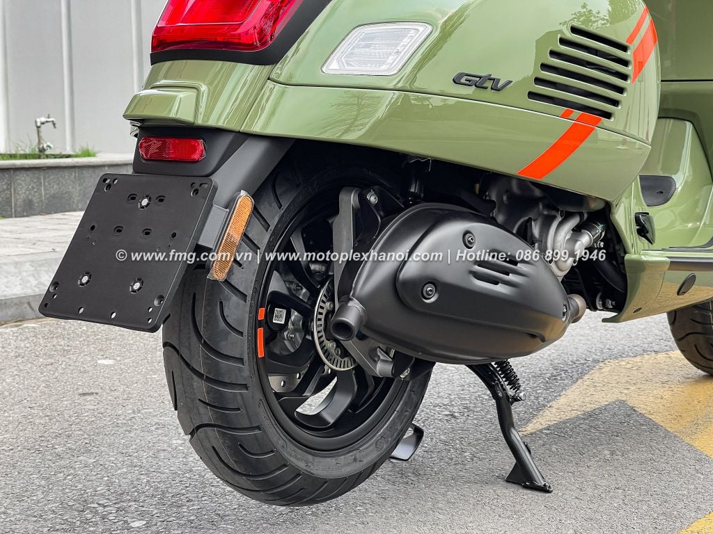 Hình Ảnh Vespa GTV 300 2025 tại FMG Mobility | Motoplex Hanoi