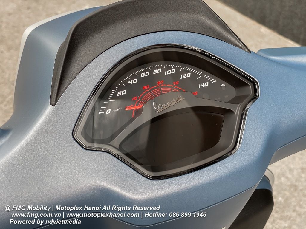 Vespa Sprint Officina 8 2025 chính hãng tại FMG Mobility | Motoplex Hanoi