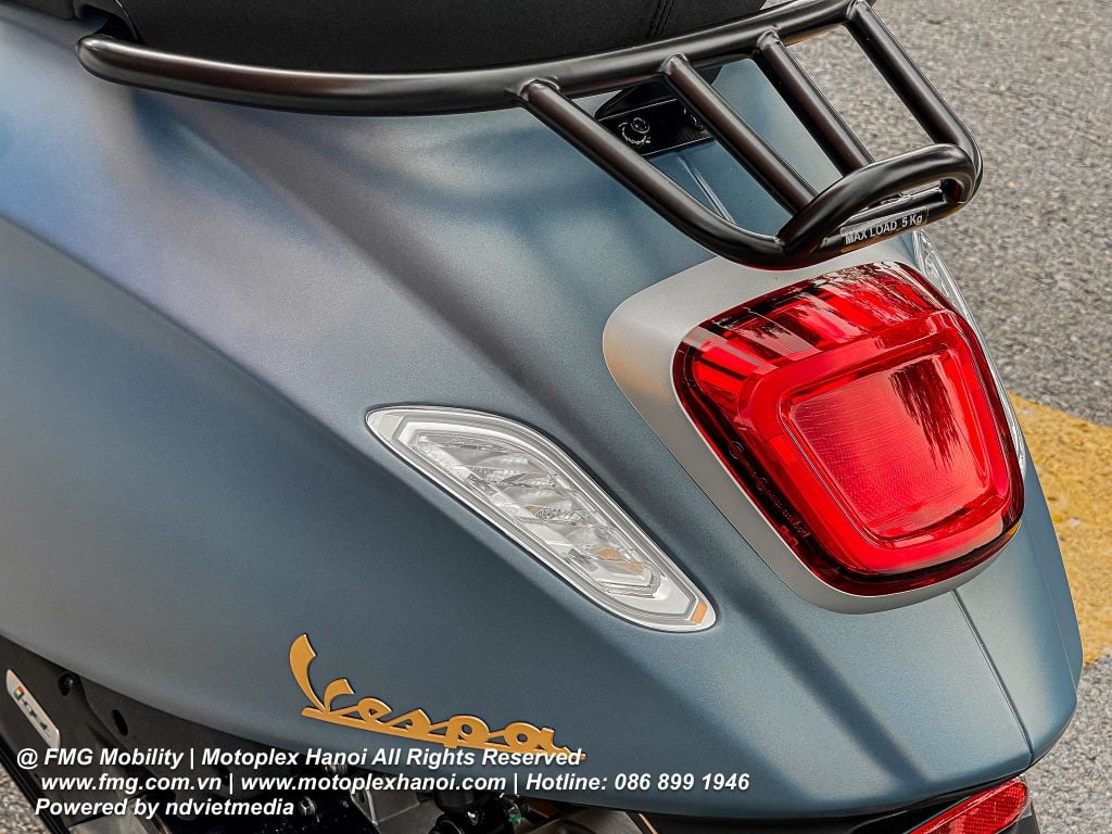 Vespa Sprint Officina 8 2025 chính hãng tại FMG Mobility | Motoplex Hanoi