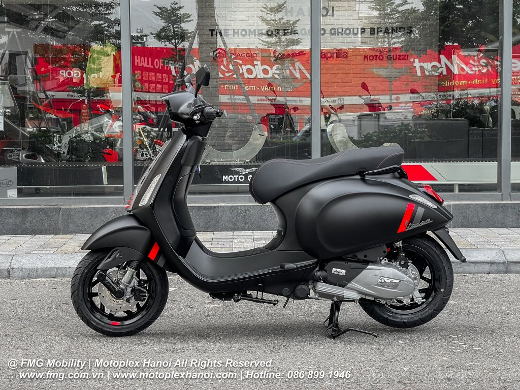 Thân xe Vespa Sprint S 150 được làm bằng thép nguyên khối