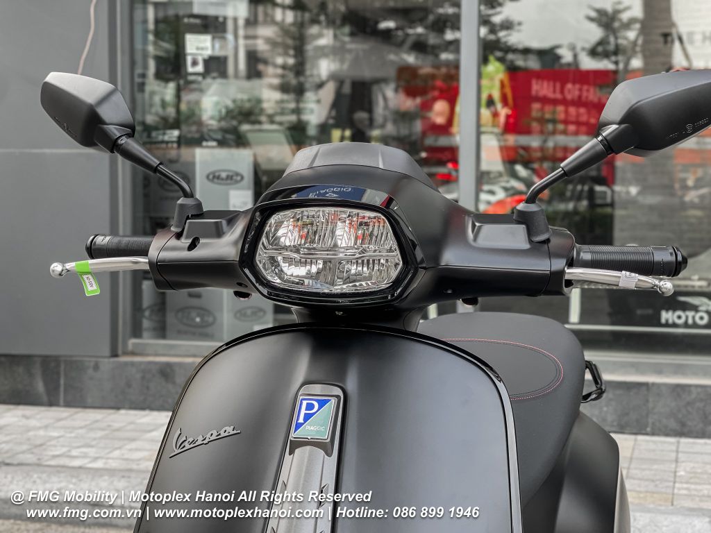 Hệ thống đèn full LED, 2 tầng trên Vespa Sprint S 150 giúp gia tăng khả năng chiếu sáng tối đa
