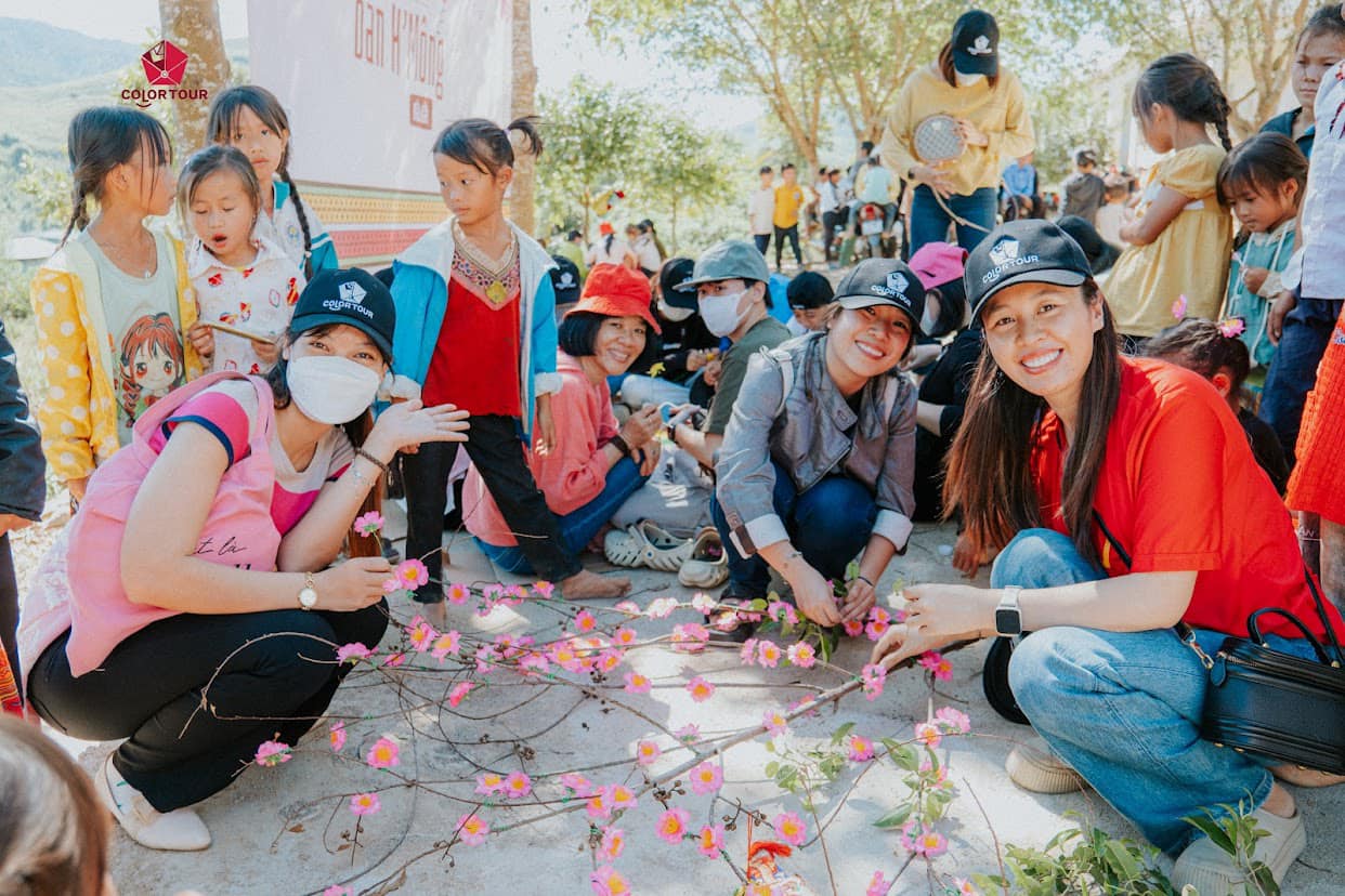 TOUR TẾT 2025