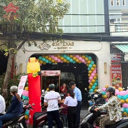 Bánh Kem Quận 8: 4Gs Texas – Điểm Đến Ngọt Ngào Tại 2499 Phạm Thế Hiển