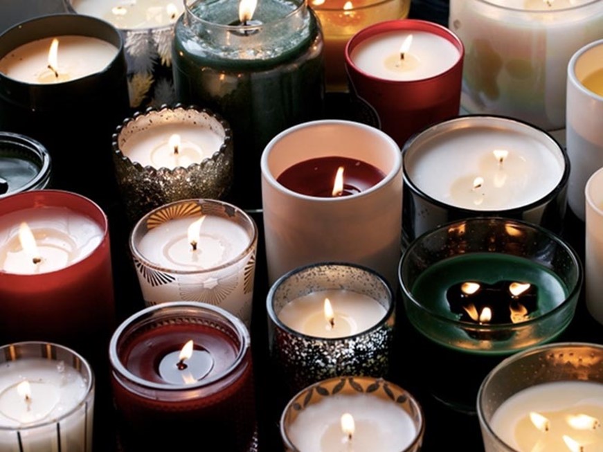 Scented candles – a popular trend in home décor that’s making a strong comeback!