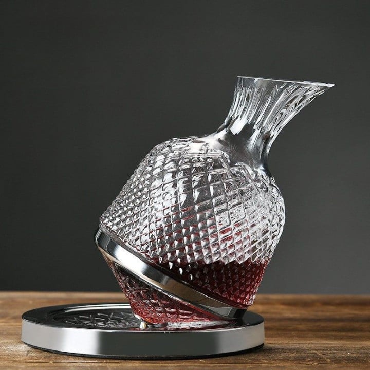 Decanter - Elevating Flavor and Luxurious Beauty