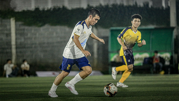 Top những mẫu quần áo bóng đá không logo Bulbal ấn tượng nhất
