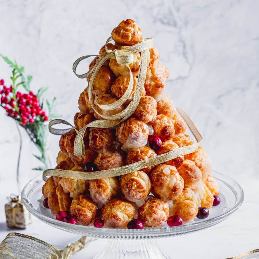 Croquembouche – Ngọn tháp choux và những đám cưới cổ điển – Clara ...